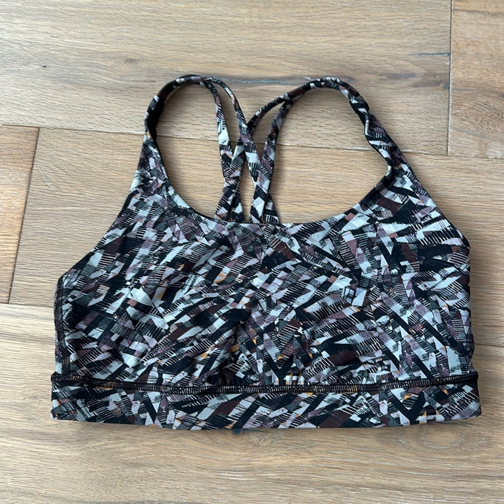 Lululemon sports bra